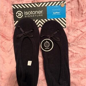 Isotoner Women's Black Slippers with Bow